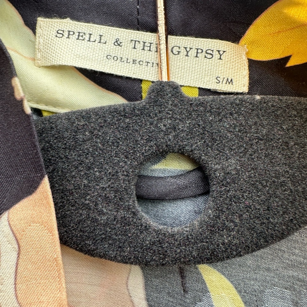 Spell Kimono - Picture 8 of 8